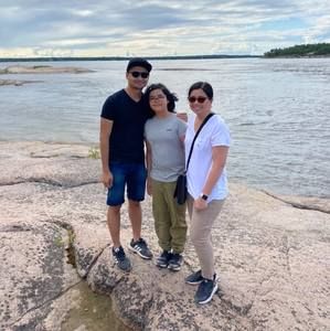 Meet your Posher, Trina m